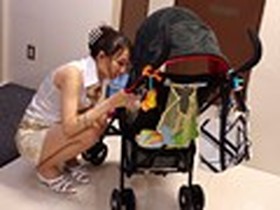 隣のギャルママ 蓮実クレア　サンプル画像06